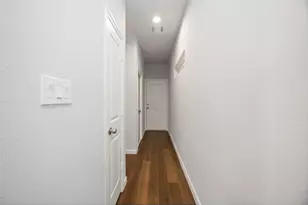 4938 Paradigm Ln, Spring, TX 77379 - Photo 4