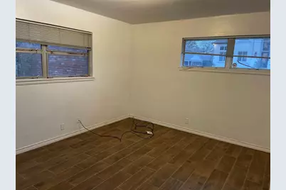 5122 S Jackwood Street, Houston, TX 77096 - Photo 8