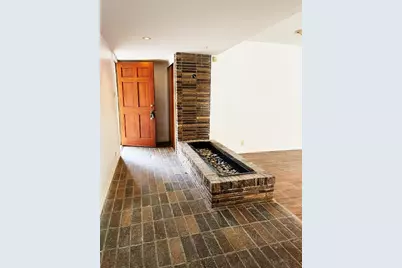 5122 S Jackwood Street, Houston, TX 77096 - Photo 2