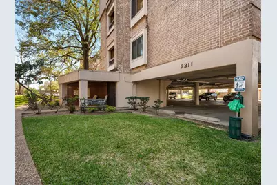 2211 S Braeswood Boulevard #23C, Houston, TX 77030 - Photo 1
