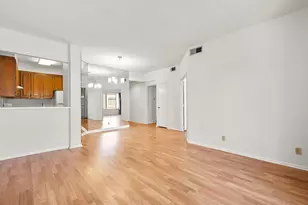 2211 S Braeswood Blvd, Houston, TX 77030 - Photo 6