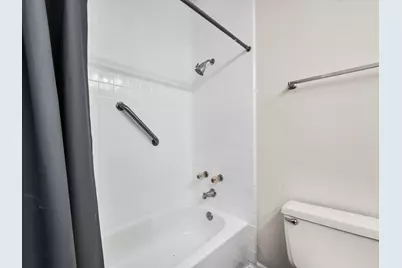 2211 S Braeswood Boulevard #23C, Houston, TX 77030 - Photo 18