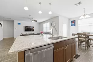 14914 Sirius Cir, San Antonio, TX 78245 - Photo 8