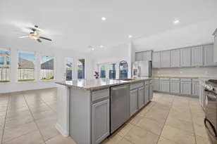 8831 Morning Glow Dr Dr, Missouri City, TX 77459 - Photo 10