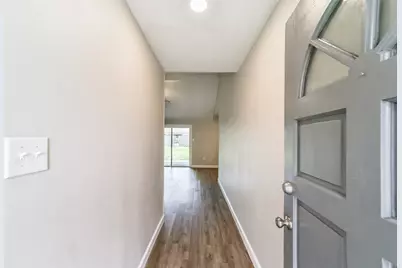 504 Avondale Lane, Friendswood, TX 77546 - Photo 2