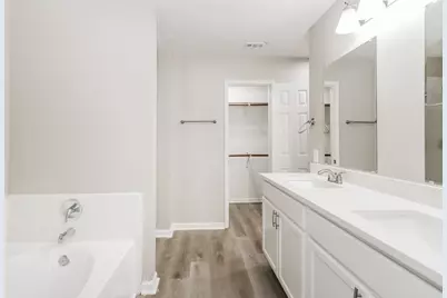 4509 Fox Run Street, Pearland, TX 77584 - Photo 10