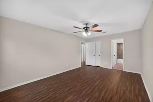 14328 Misty Meadow Ln, Houston, TX 77079 - Photo 26