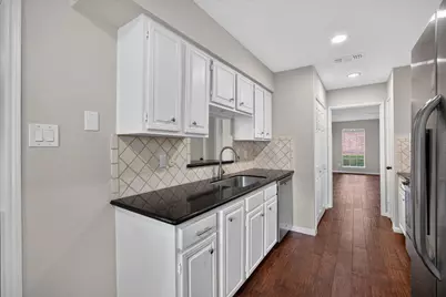 14328 Misty Meadow Lane, Houston, TX 77079 - Photo 12