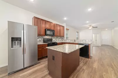7227 Hobby Wind Ridge Drive, Houston, TX 77075 - Photo 14