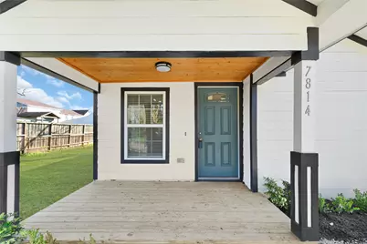 7814 Avenue F, Houston, TX 77012 - Photo 1
