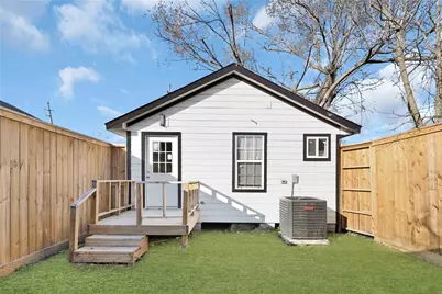 7814 Avenue F, Houston, TX 77012 - Photo 20