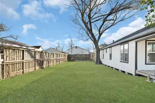7814 Avenue F, Houston, TX 77012 - Photo 22