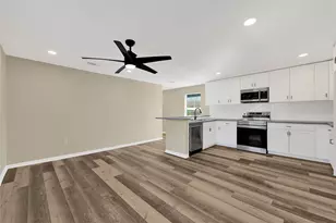 7814 Avenue F, Houston, TX 77012 - Photo 6