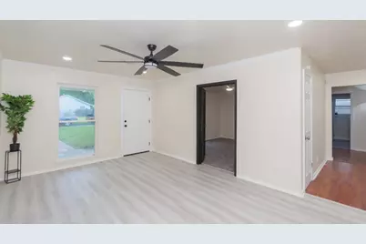 5834 Overdale Street, Houston, TX 77033 - Photo 4