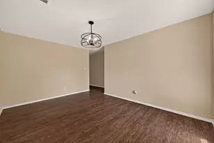 11819 Leitrim Way, Houston, TX 77047 - Photo 8