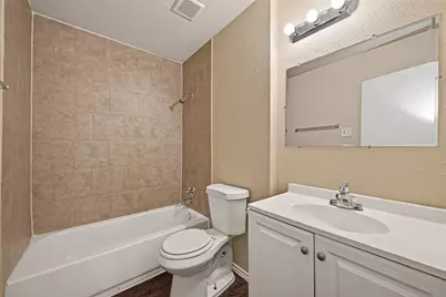 11819 Leitrim Way, Houston, TX 77047 - Photo 6