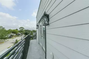 5302 Tarawa Rd, Houston, TX 77033 - Photo 32