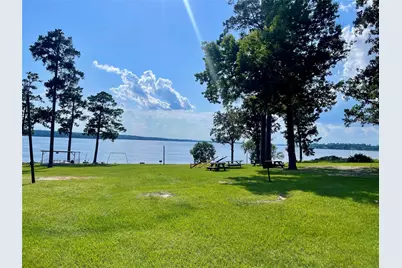 520 Lake Shore Drive, Trinity, TX 75862 - Photo 10