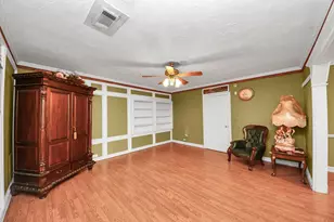 7184 Moline St, Houston, TX 77087 - Photo 14