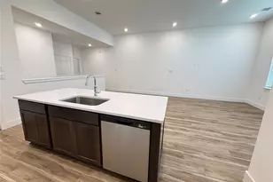 6047 Cebra St, Houston, TX 77091 - Photo 10