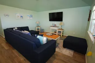 23159 Fresca St, Galveston, TX 77554 - Photo 4