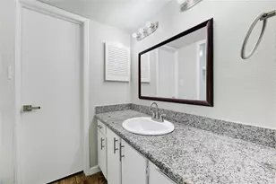 6200 W Tidwell Rd, Houston, TX 77092 - Photo 16
