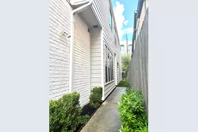 5018 Dickson Street, Houston, TX 77007 - Photo 2