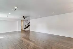 10602 Riverview Dr, Houston, TX 77042 - Photo 12