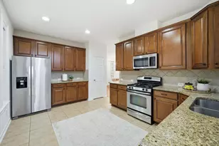 1246 Glenwood Canyon Ln, Houston, TX 77077 - Photo 10