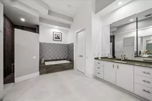 1601 Pine Chase Dr, Houston, TX 77055 - Photo 16