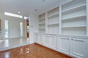 1614 Westhurst Ln, Houston, TX 77077 - Photo 8