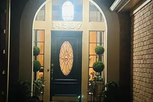 14907 Alderwick Dr, Sugar Land, TX 77498 - Photo 36