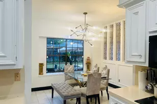 14907 Alderwick Dr, Sugar Land, TX 77498 - Photo 4