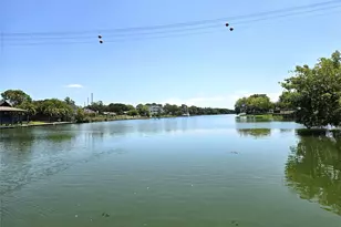 18617 Egret Bay Blvd, Webster, TX 77058 - Photo 16