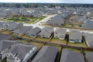 15345 Dapple Blf Ln, Conroe, TX 77302 - Photo 2