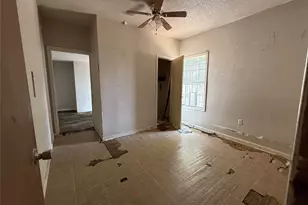 1709 Hussion St, Houston, TX 77003 - Photo 14