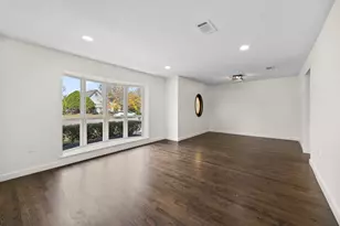 6934 Heron Dr, Houston, TX 77087 - Photo 10