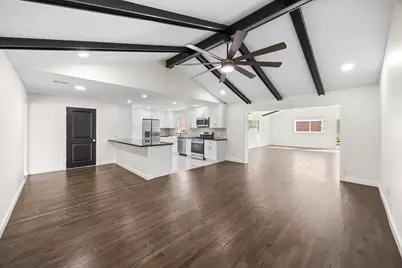 6934 Heron Drive, Houston, TX 77087 - Photo 14