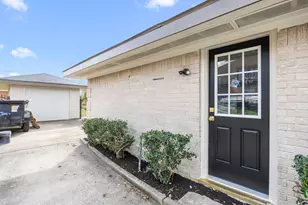 6934 Heron Dr, Houston, TX 77087 - Photo 38