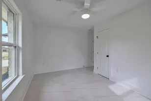 8709 Tarbell Rd, Houston, TX 77034 - Photo 16