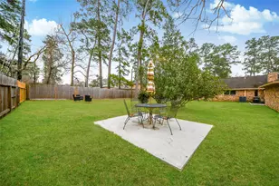 203 Ridgewood Dr, Oak Ridge North, TX 77386 - Photo 36