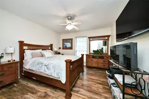 203 Ridgewood Dr, Oak Ridge North, TX 77386 - Photo 28