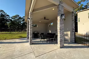 504 Nursery Rd, The Woodlands, TX 77380 - Photo 12