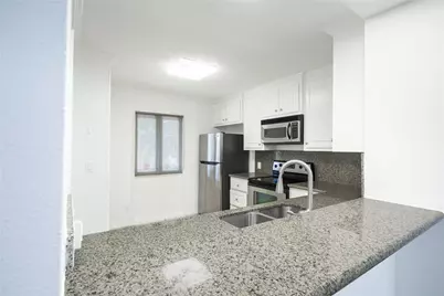 6521 Bayou Glen Road, Houston, TX 77057 - Photo 4