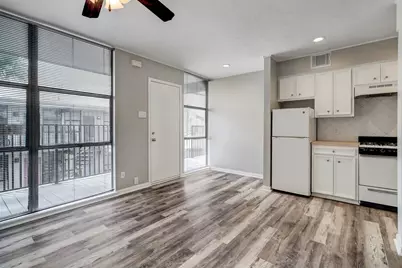 1901 Whitney Street #4, Houston, TX 77006 - Photo 1