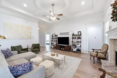 9170 Bellflower Street, Beaumont, TX 77713 - Photo 8