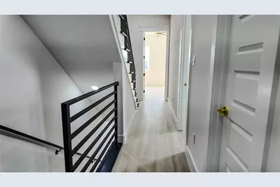 819 North Loop, Houston, TX 77022 - Photo 22
