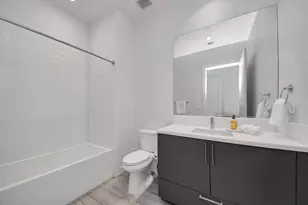 4521 San Felipe St, Houston, TX 77027 - Photo 18