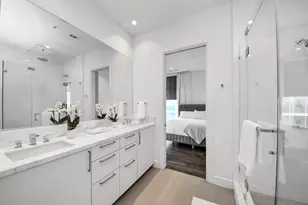 4521 San Felipe St, Houston, TX 77027 - Photo 32