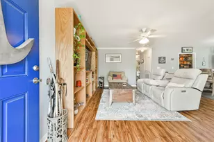 448 7th St, Dickinson, TX 77539 - Photo 10